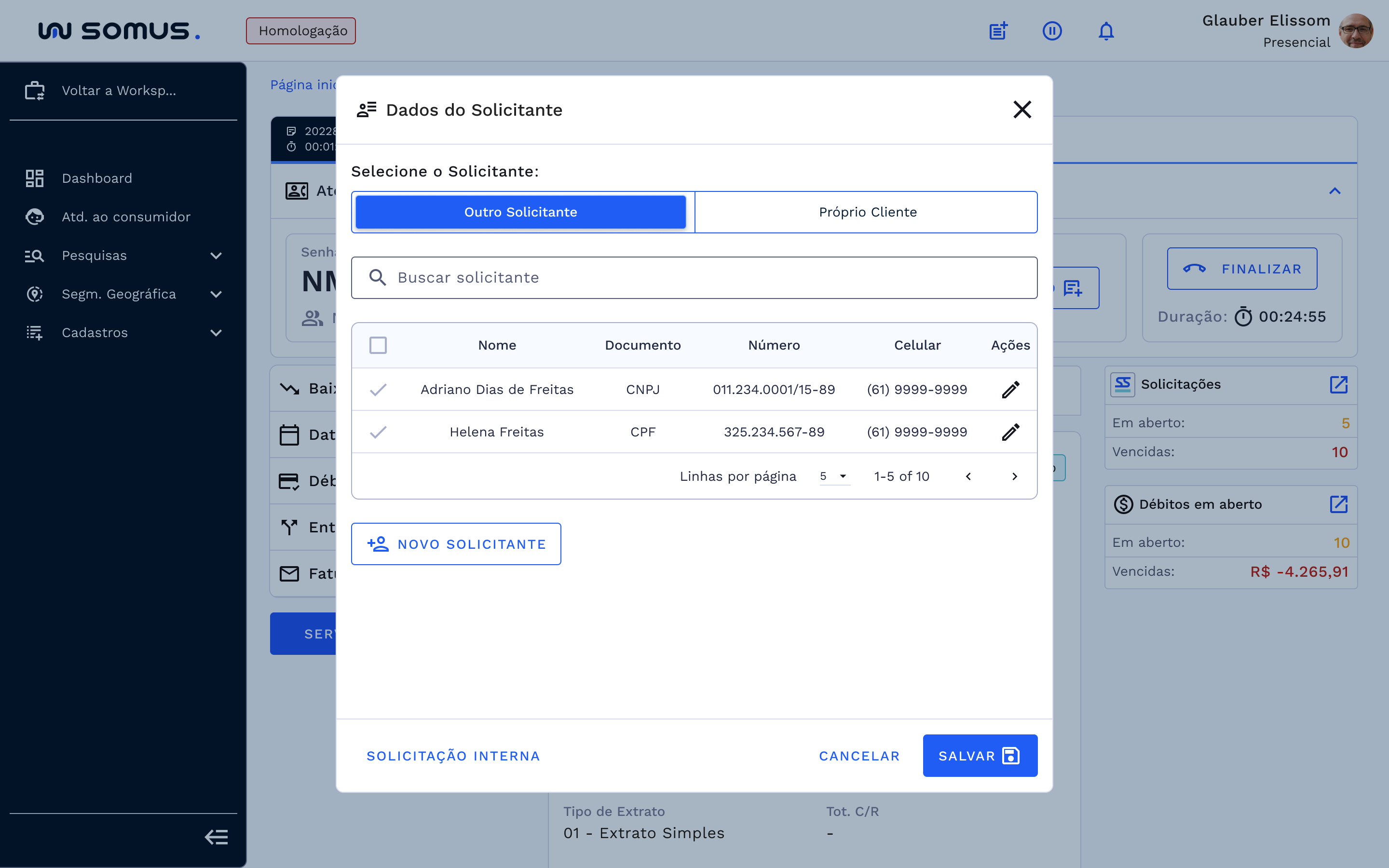 Tela de dados do solicitante com uma listagem de outros solicitantes vinculados ao cliente da concessionária
